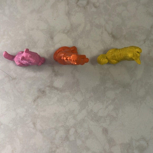 3 Diener Colorful dogs and horse 3 Erasers  Animal Mini Figure Collectable Vtg - Picture 5 of 8